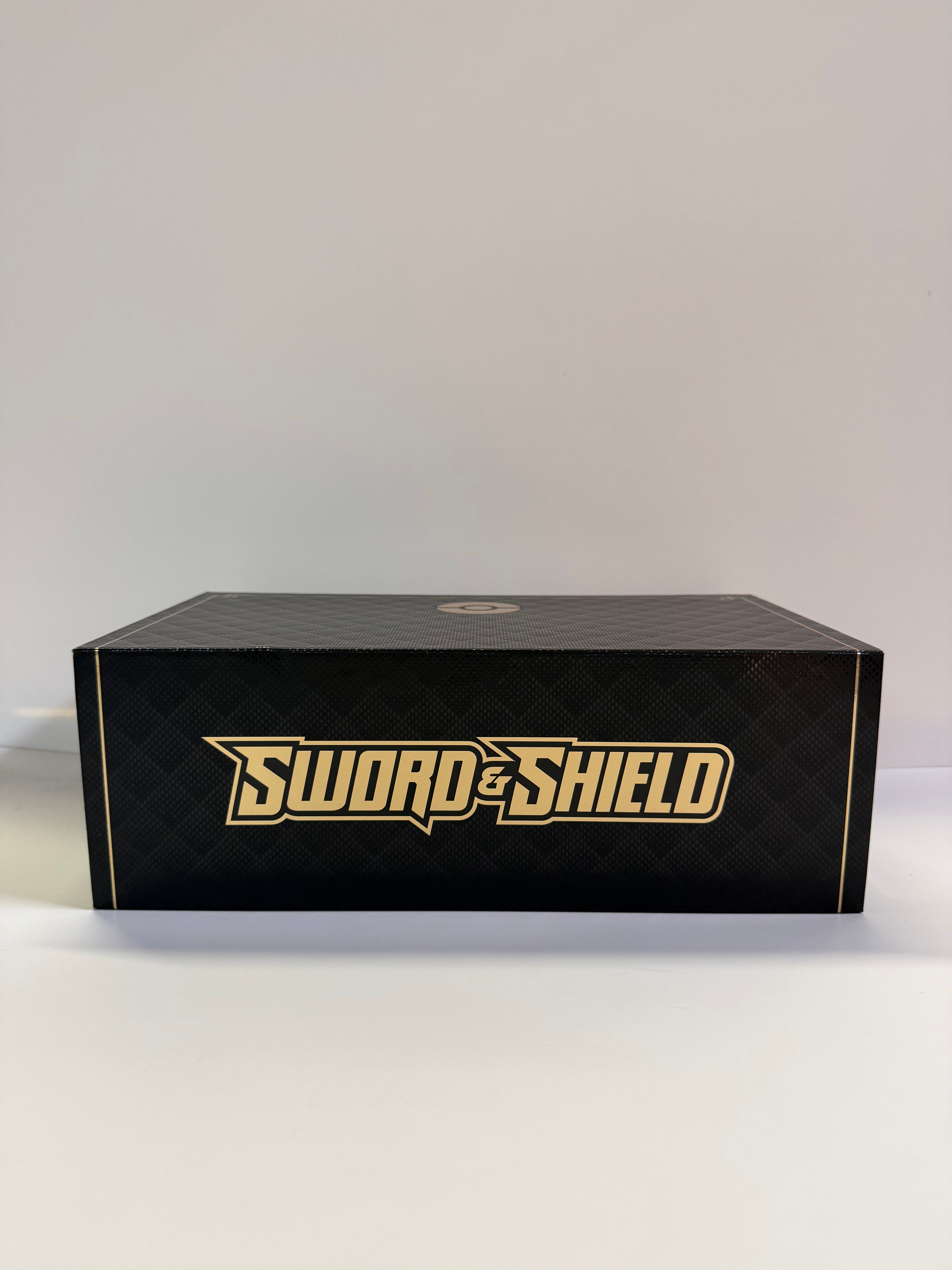 Sword and Shield Ultra-Premium Collection Zacian and Zamazenta box